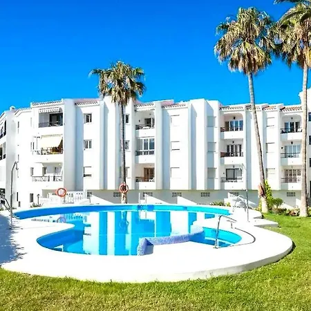 Апартаменты Palmeras 81 Нерха